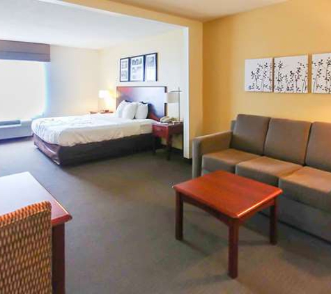 Wingate by Wyndham Dublin Near Claytor Lake State Park - Dublin, VA