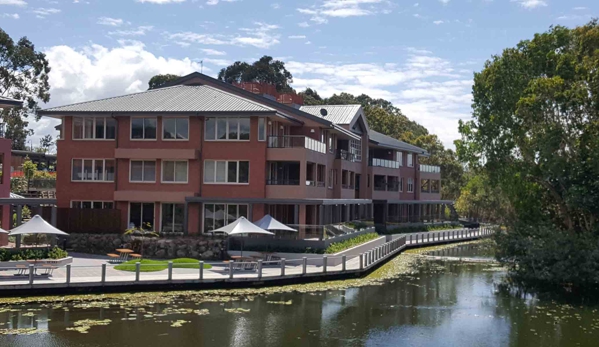Lakeside Rooms - Robina, QLD