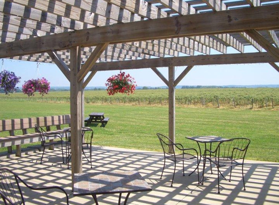 Penn Shore Winery and Vineyards - North East, PA