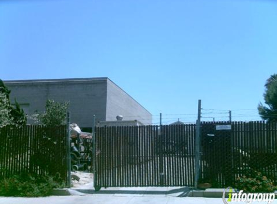 Yoshi's Green Supply Inc - Fullerton, CA