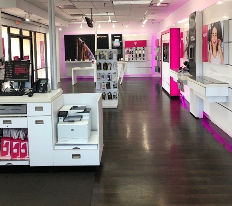 T-Mobile - Phoenix, AZ