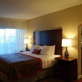 Ramada by Wyndham Sacramento - Sacramento, CA