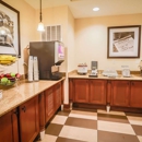 Hampton Inn & Suites Tomball Houston NW - Hotels