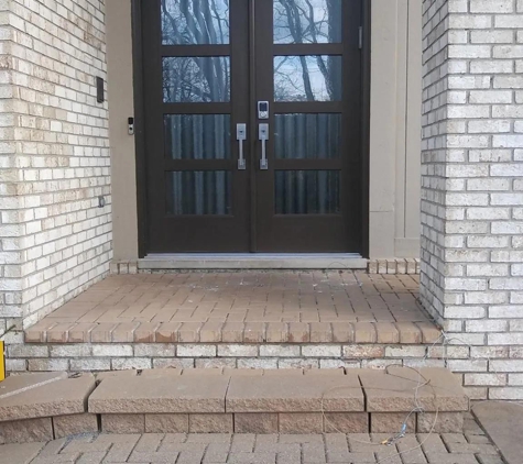 Delet Door, Inc. - Farmington Hills, MI