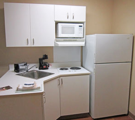 Extended Stay America Select Suites - Orlando - Maitland - 1760 Pembrook Dr. - Orlando, FL