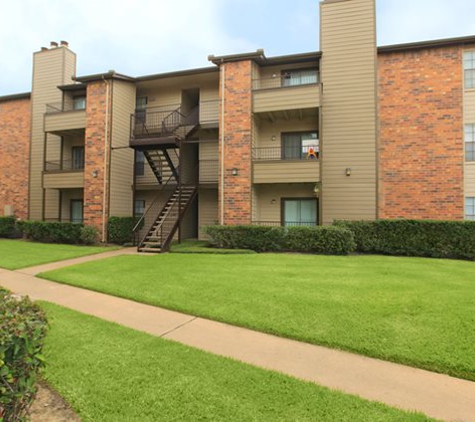 Park 610 Apartment Homes - Houston, TX