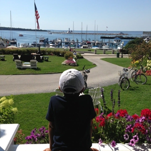 Island House Hotel - Mackinac Island, MI