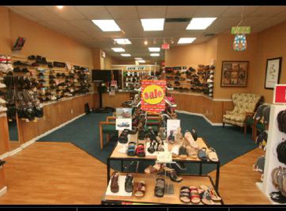 Com-Fit Shoes - Scarsdale, NY