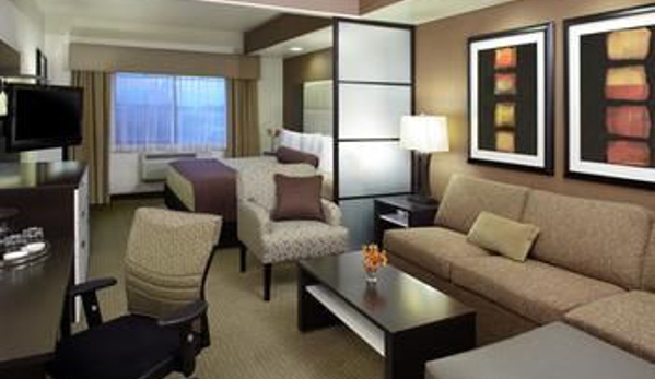 Best Western Plus Lackland Hotel & Suites - San Antonio, TX