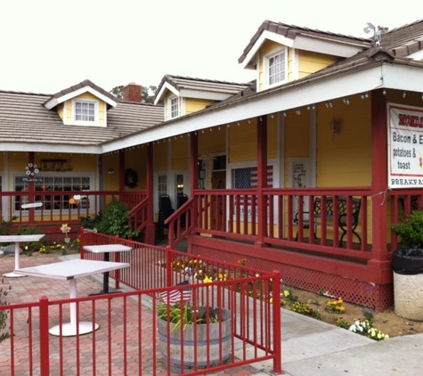 Gramma's Country Kitchen - Banning, CA