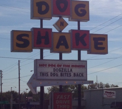 Dog-N-Shake - Wichita, KS