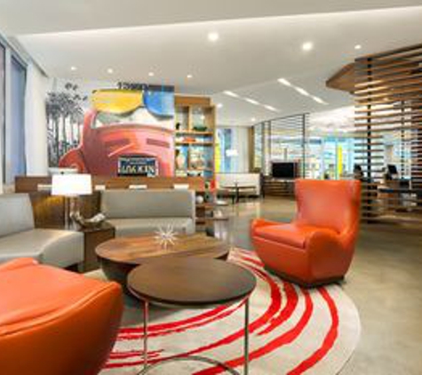 Courtyard by Marriott - Santa Monica, CA