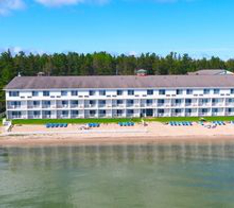 Bridge Vista Beach Hotel & Convention Center - Mackinaw City, MI