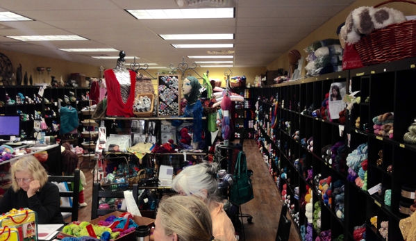 Raging Wool Yarn Shop - Pembroke Pines, FL