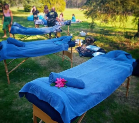 Thrive Mobile Massage - Bowral, NSW. Outside Group Facials