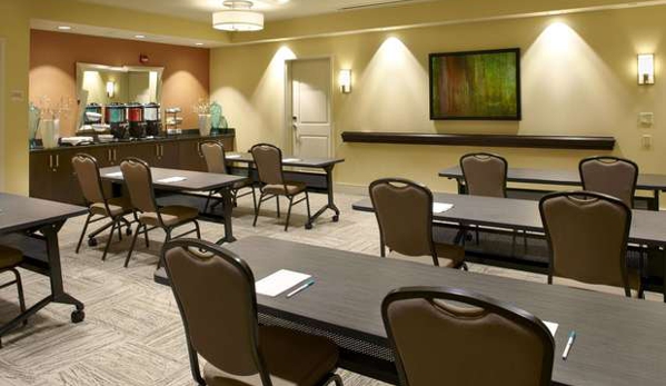 Homewood Suites Pittsburgh Airport - Coraopolis, PA