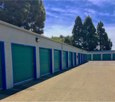 Extra Space Storage - Santa Maria, CA