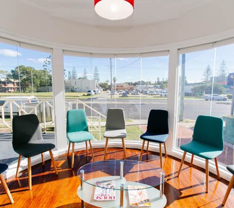 Port Smiles Dentist - Port Macquarie, NSW