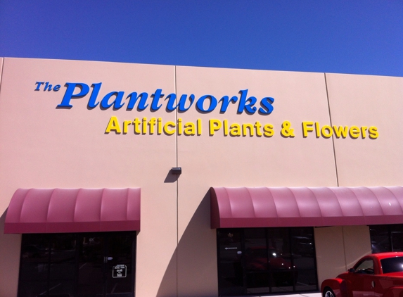 TreeScapes & PlantWorks - Las Vegas, NV
