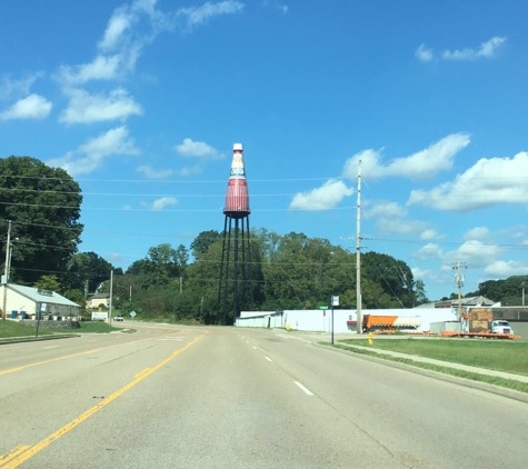 World's Largest Catsup Bottle - Collinsville, IL