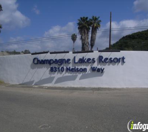 Champagne Lakes RV Resort - Escondido, CA