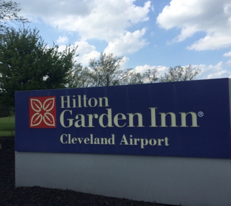 Hilton Garden Inn Cleveland Airport - Cleveland, OH