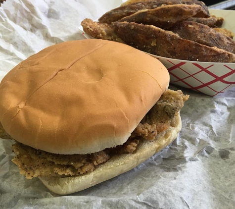 Krispies Fried Chicken - Richmond, VA