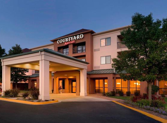 Courtyard by Marriott - Peoria, IL