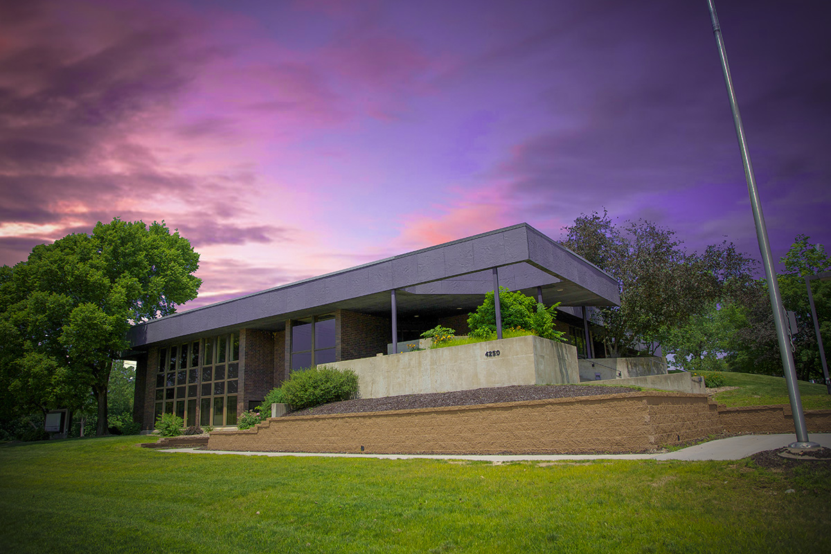 Glass Road Family Dentistry 4250 Glass Rd Ne Ste 220 Cedar Rapids Ia 52402 Yp Com
