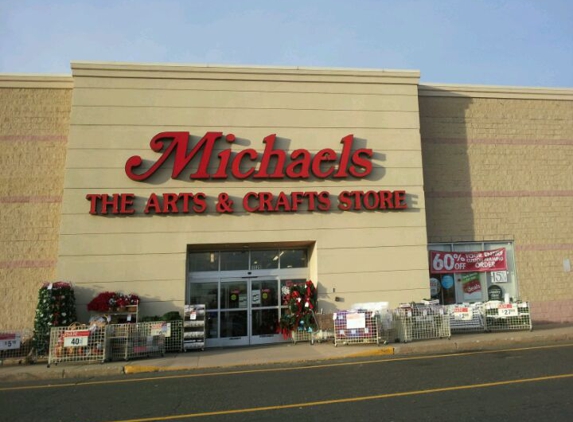 Michaels - The Arts & Crafts Store - Manchester, CT