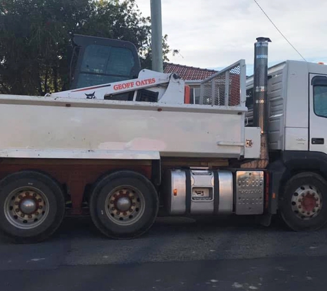 Oates Geoff Bobcat & Truck Hire - Howrah, TAS