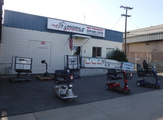 MobileXpress - Clovis, CA. New walking ramp store front.