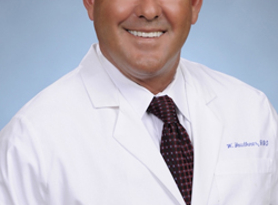 L Faulkner Wayne DDS - Lakewood Ranch, FL