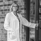 Dr. Earlene Siebold, MD