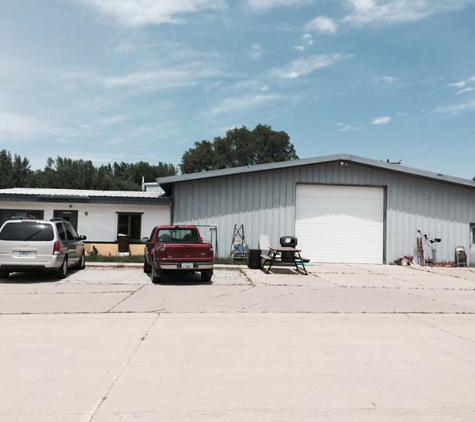 Field Bros. Moving, Inc. - Charles City, IA