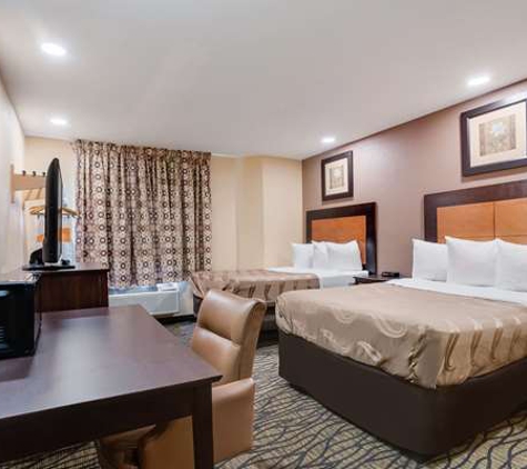 Americas Best Value Inn and Suites - Lees Summit, MO