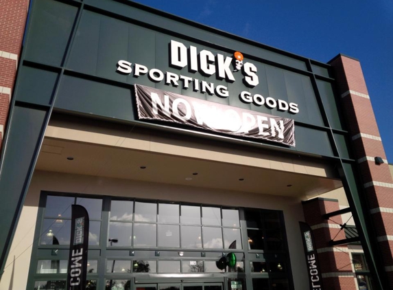 Dick's Sporting Goods - Coral Springs, FL