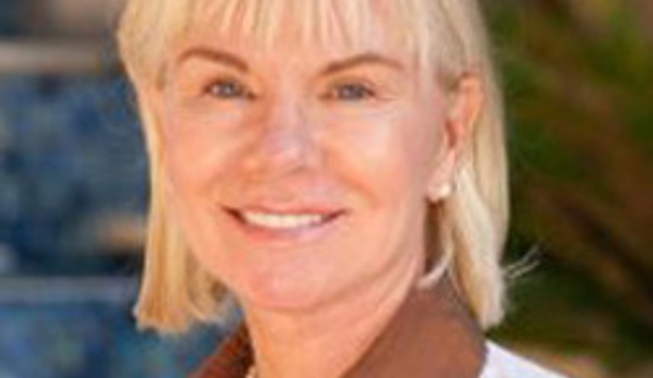 Dr. Lori Arnold - Encinitas, CA