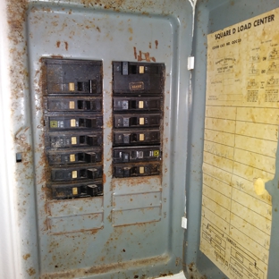 Huntington Ridge Apartments - Norcross, GA. breaker box