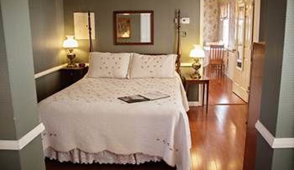 Carriage Inn Bed and Breakfast - Charles Town, WV