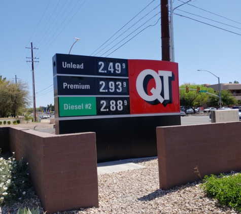 QuikTrip - Tucson, AZ. As of 4/2/18 @ 12:00pm. Top tier gasoline.