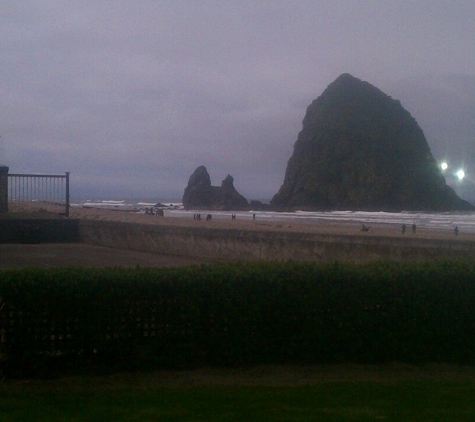 Wayfarer Restaurant - Cannon Beach, OR