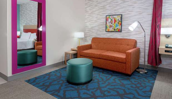 Homewood Suites by Hilton Orlando-Nearest to Univ Studios - Orlando, FL