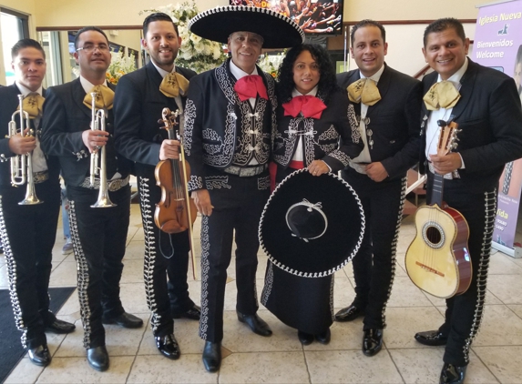 Mariachi Cristiano - Bellflower, CA. Mariachi Cristiano 562 325 9630