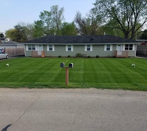 A. Clubb Lawn Care & Landscaping, Inc. - Morris, IL