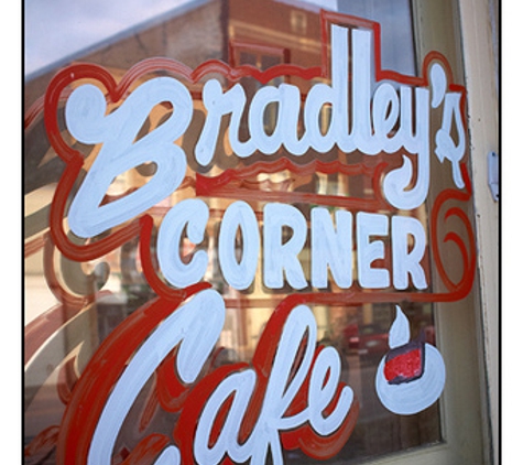 Bradley's Corner Cafe - Topeka, KS