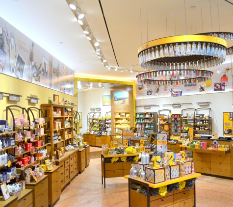 L'occitane En Provence - Boston, MA