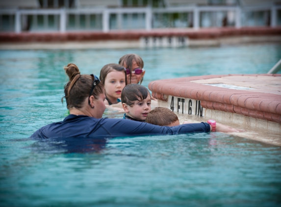 Sharks & Minnows Swim School - Orlando, FL