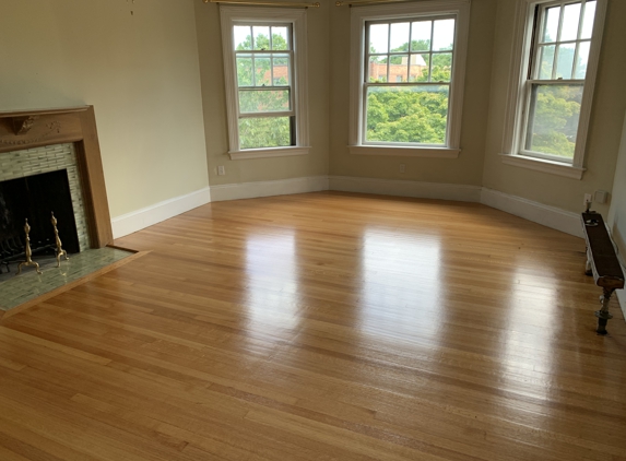 American Hardwood Floor Services - Saugus, MA