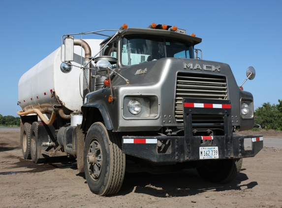 Slick Spot Farm Truck & Auto - Wray, CO